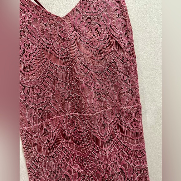 Aqua Women's Pink Lace Sleeveless V-Neck Party Cocktail Midi Dress - Picture 4 of 10